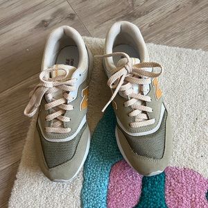 New Balance 997H Camo -Size 6